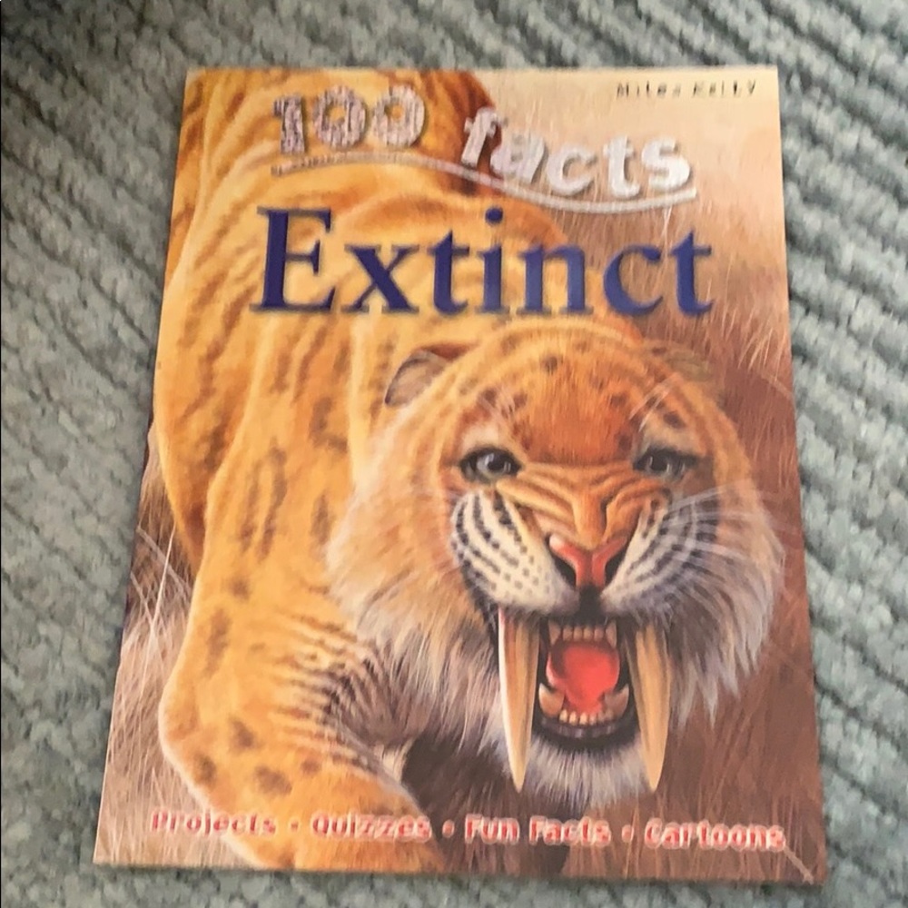 Book 100 Facts- Extinct
